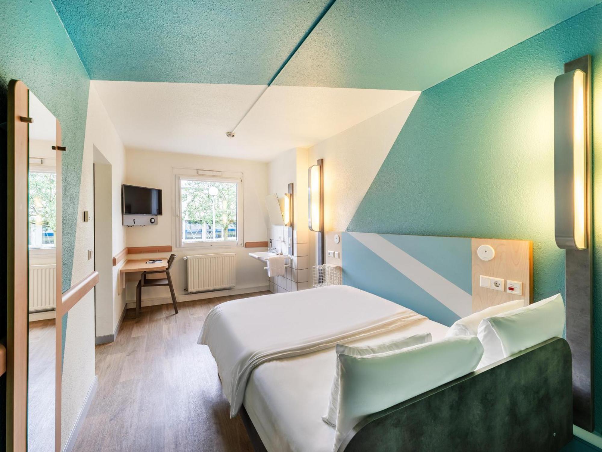 B&B Hotel Koeln-Porz ภายนอก รูปภาพ